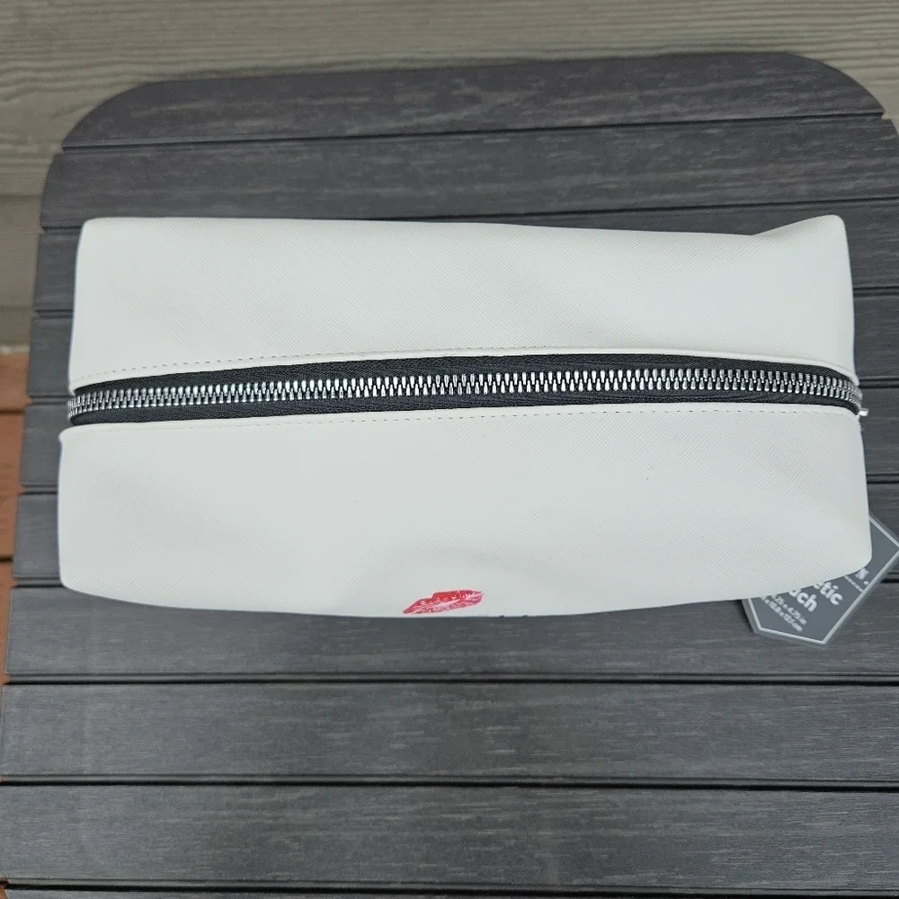 NEW! Rae Dunn “GET CUTE” Cosmetics Makeup Case Bag Pouch White Red Kiss Lips